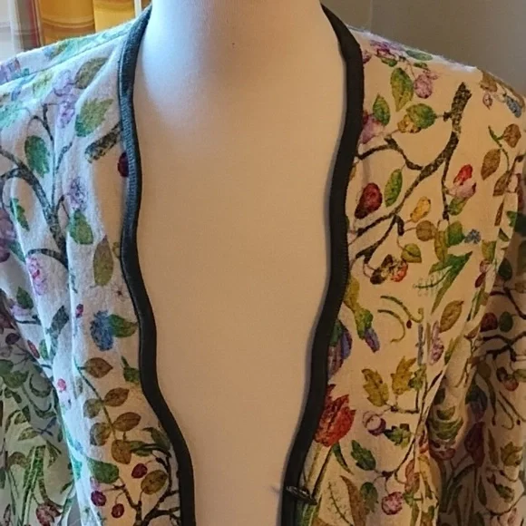 Geiger Collectins Floral Wool Cardigan Jacket - Picture 2 of 11